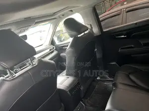 Toyota Highlander XLE 2021 Black