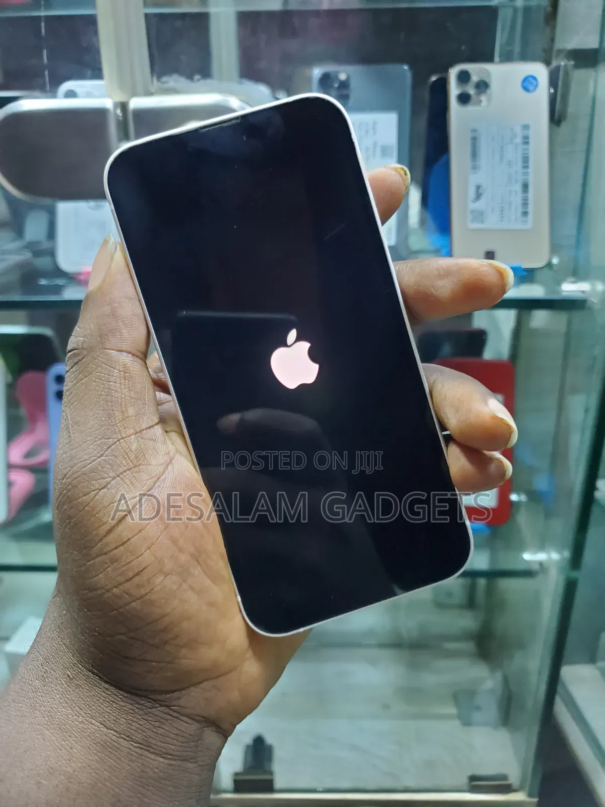 Apple iPhone 13 256 GB White
