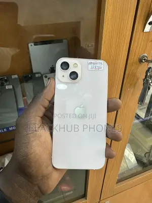 Apple iPhone 13 128 GB Red