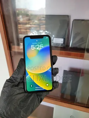 Apple iPhone XR 64 GB Black