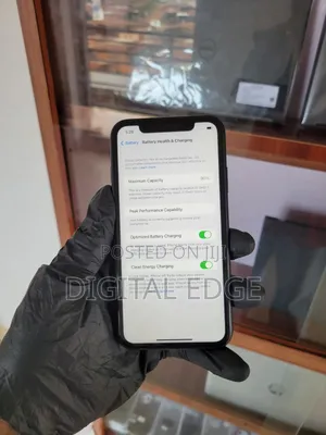 Apple iPhone XR 64 GB Black