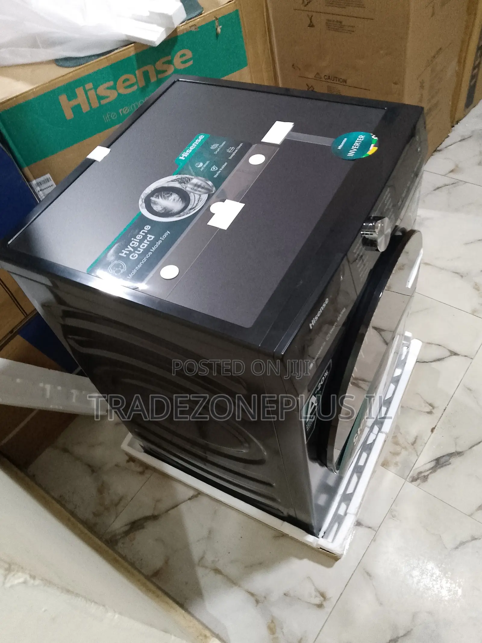 Hisense 10.5kg Modern Front Load Washer