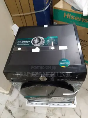Hisense 10.5kg Modern Front Load Washer