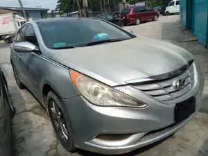 Hyundai Sonata 2012 Silver
