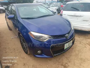 Toyota Corolla 2015 Blue