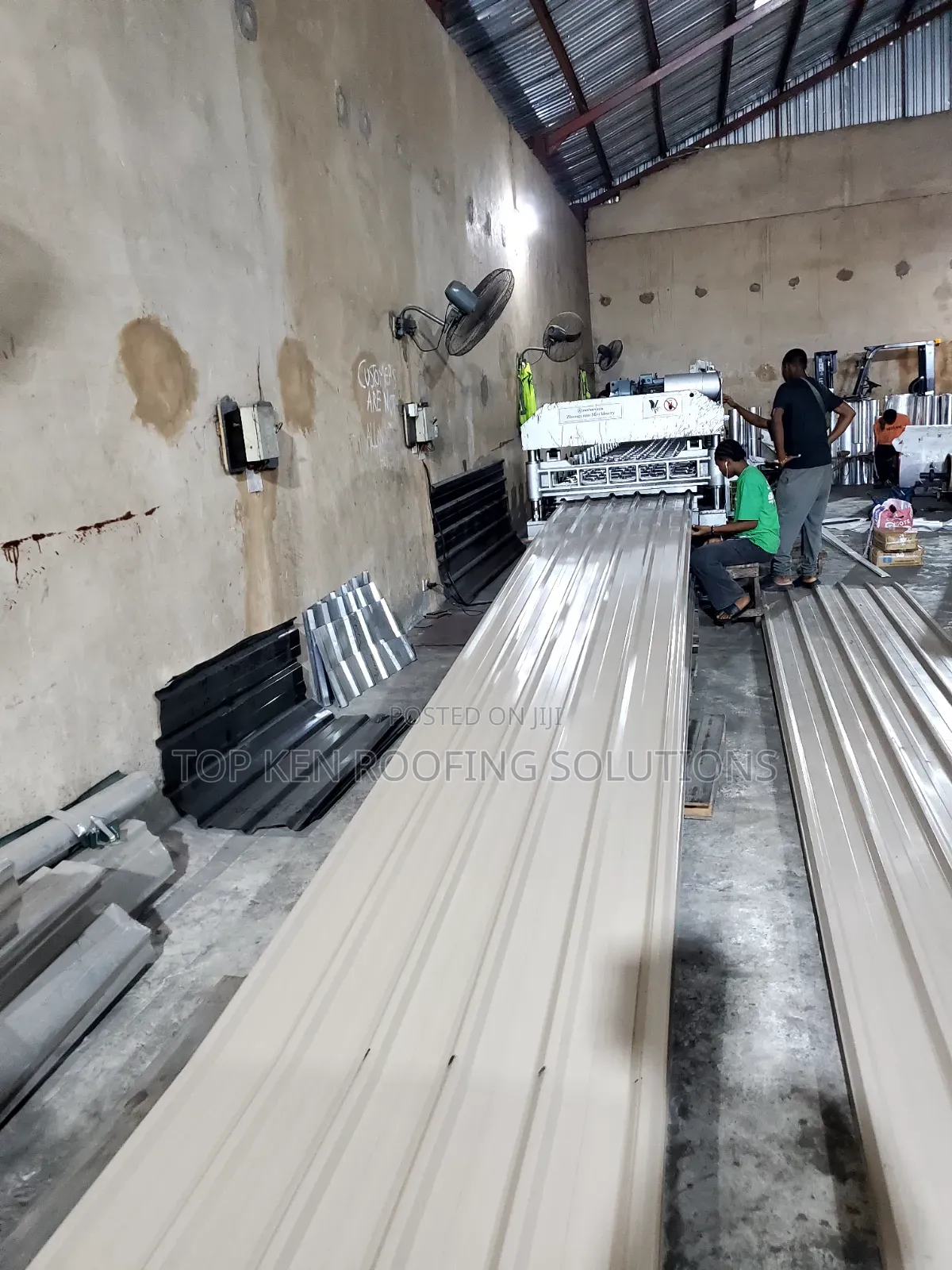 0.55 G/Beige Longspan Aluminium Roofing Sheets