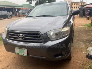 Toyota Highlander Sport 2008 Gray