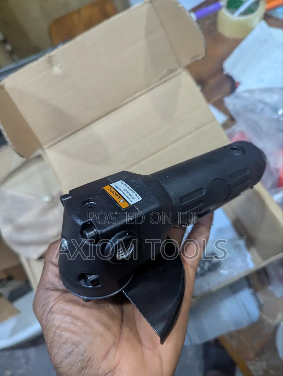 Pneumatic Angle Grinder