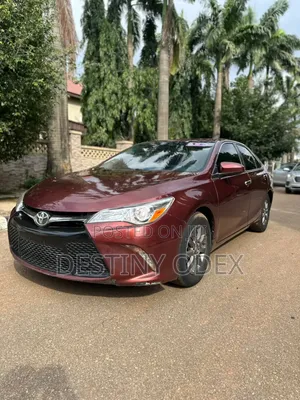 Toyota Camry 2016 Red
