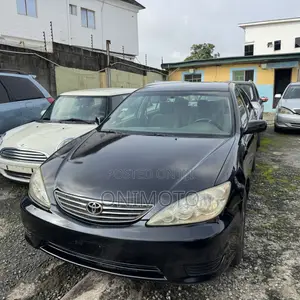Toyota Camry LE 4dr Sedan (2.4L 4cyl 5A) 2005 Black