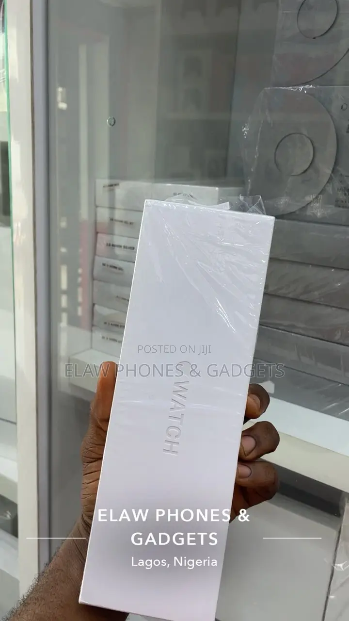 Apple Watch Series 11 GPS + CEL 46mm