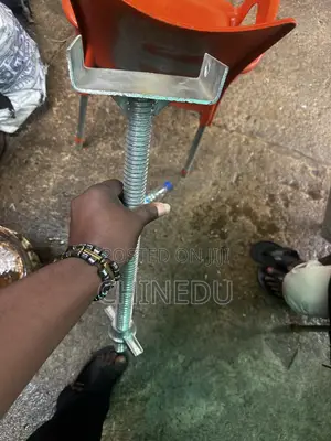 Scaffolding U-Head Jack / Adjustable Prop Jack