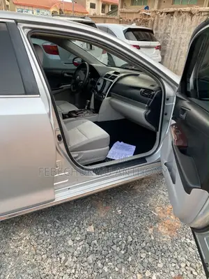 Toyota Camry 2012 Silver