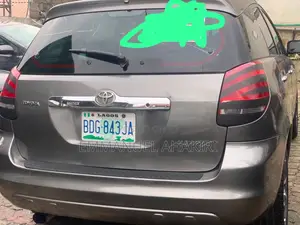 Toyota Matrix 2004 Gray