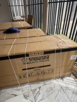 Snowsea Deep Double Door Fridge 700l
