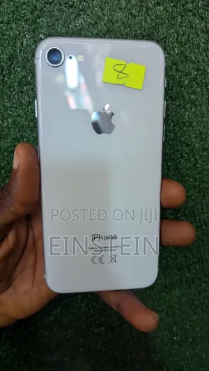 Apple iPhone 8 64 GB White