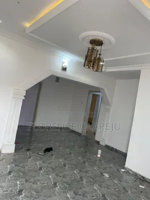 2bdrm Block of Flats in Akoto Estate, Akala Express for rent