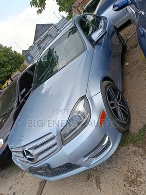 Mercedes-Benz C-Class 2015 Blue