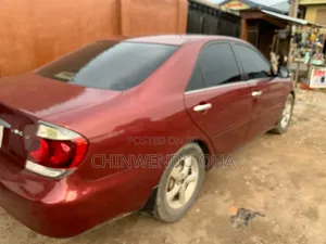 Toyota Camry 2006 Red