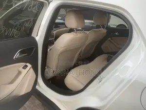 Mercedes-Benz GLA 250 2016 White