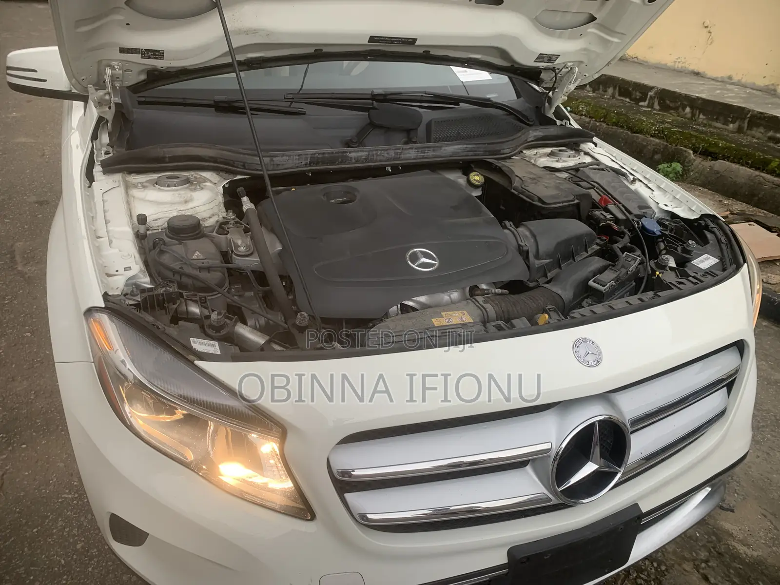Mercedes-Benz GLA 250 2016 White