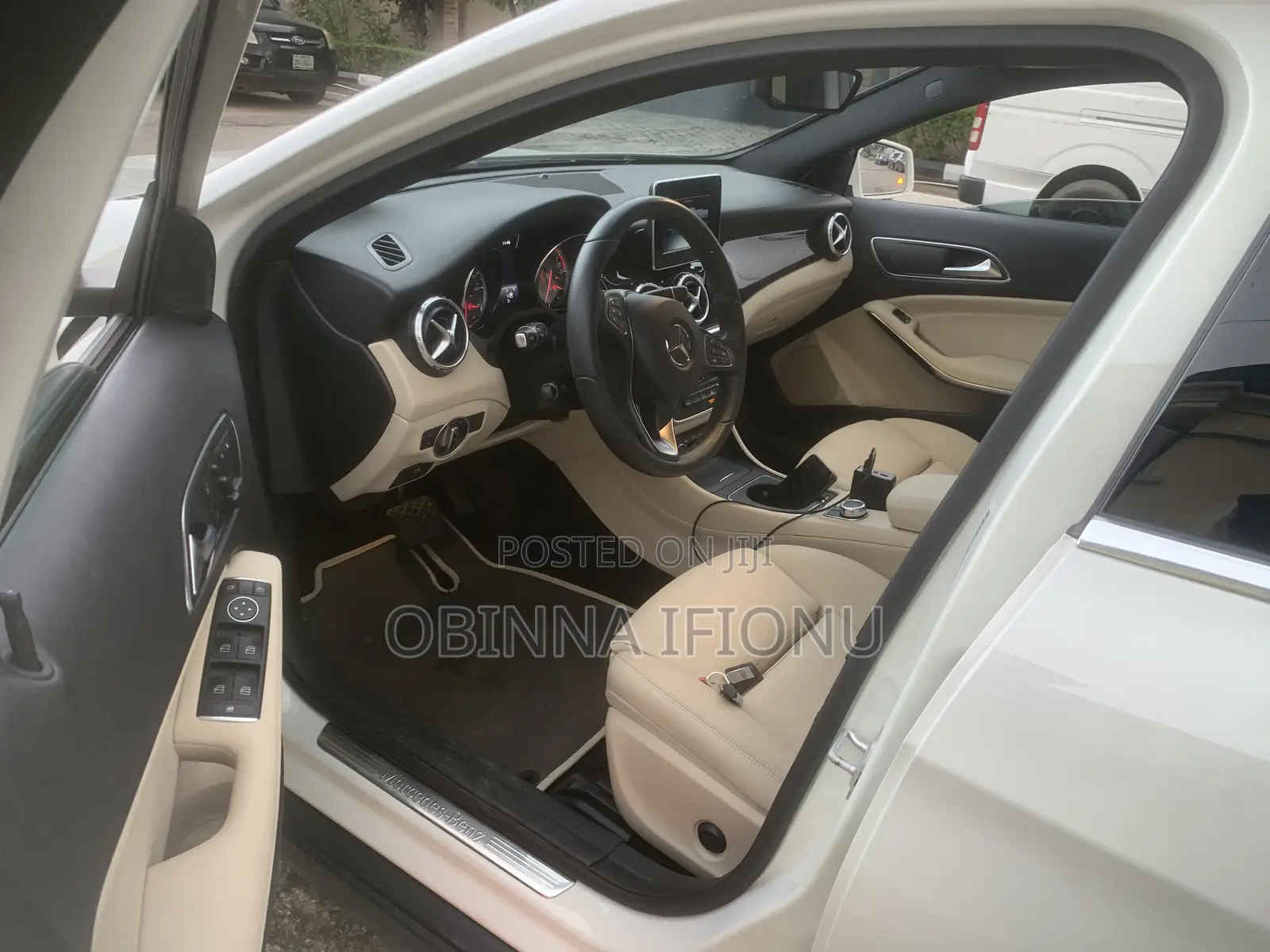 Mercedes-Benz GLA 250 2016 White