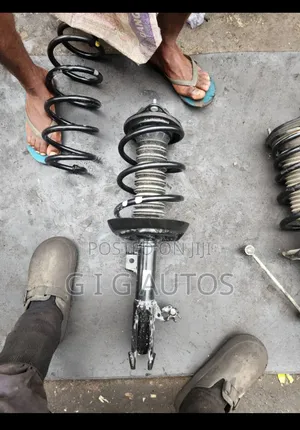 Complete Front Shock Absorber Toyota Sienna 2020