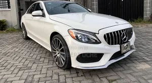 Mercedes-Benz C300 2016 White