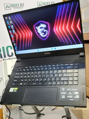 Laptop MSI GS66 Stealth 10SGS 16GB Intel Core i7 SSD 512GB