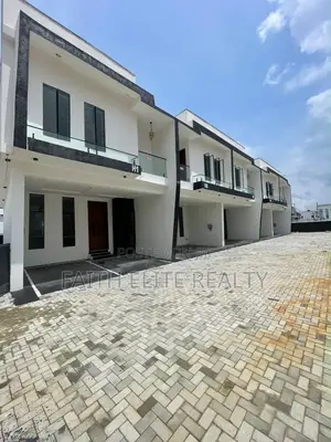 4bdrm Duplex in Ikota Gra for rent