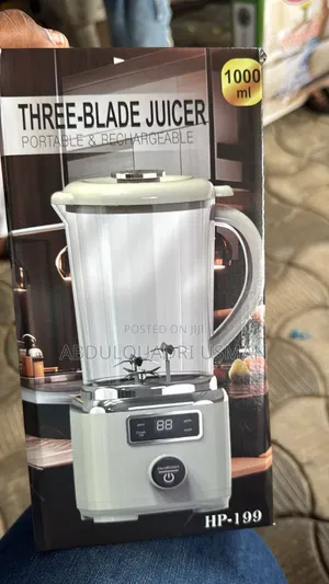 Portable Rechargeable Three Blades Juicer