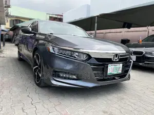 Honda Accord Sport (2.0L 4cyl Turbo 10A) 2019 Gray