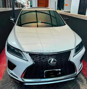 Lexus RX 2021 White