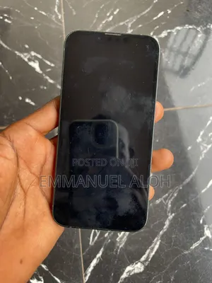 Apple iPhone 13 128 GB Green