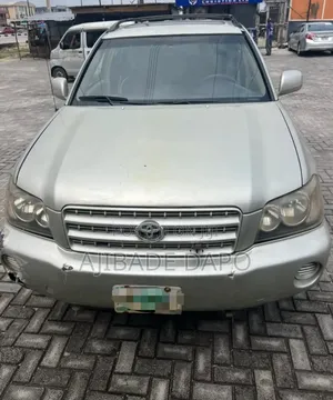 Toyota Highlander 2003 Gray
