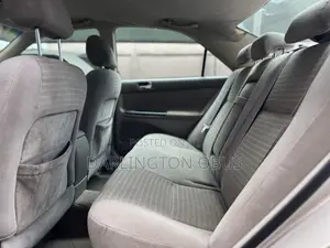 Toyota Camry LE 4dr Sedan (2.4L 4cyl 5A) 2005 Gold