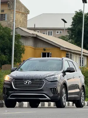 Hyundai Santa Fe 2016 Gray