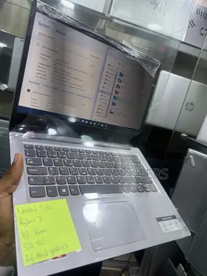 Laptop Lenovo 8GB AMD Ryzen 7 SSD 512GB