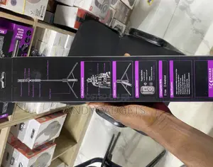 C08 Selfie Stick