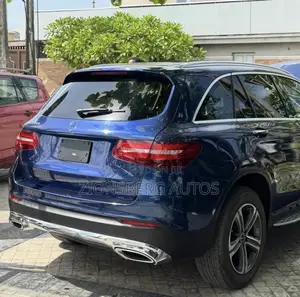 Mercedes-Benz GLC-Class 2018 Blue