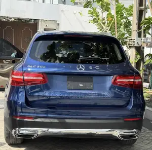 Mercedes-Benz GLC-Class 2018 Blue