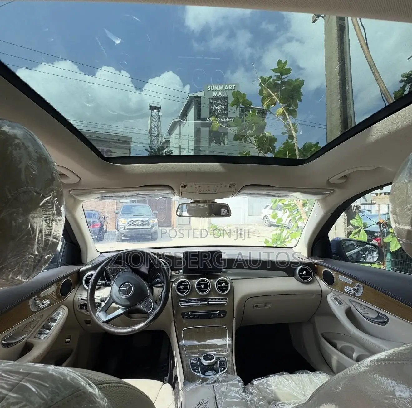 Mercedes-Benz GLC-Class 2018 Blue