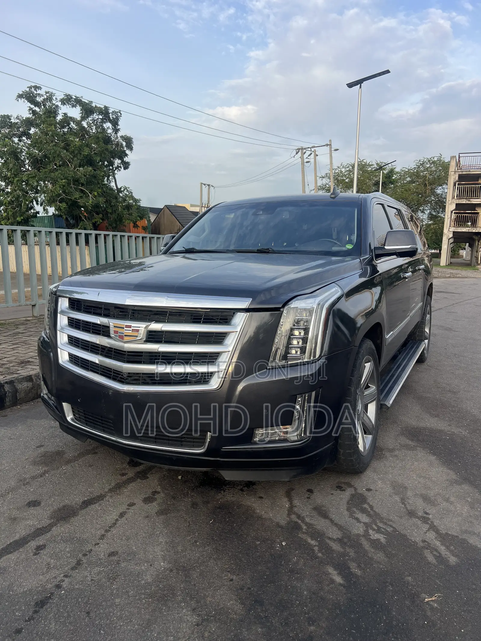 Cadillac Escalade ESV 2016