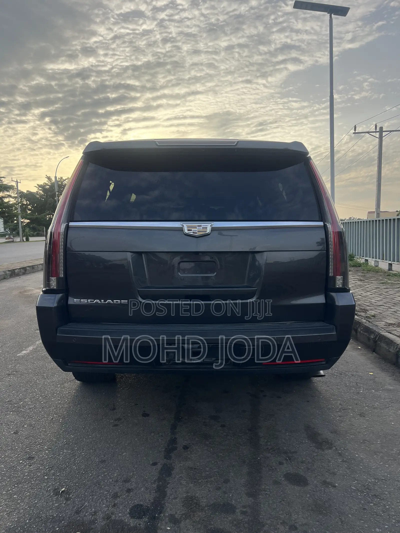 Cadillac Escalade ESV 2016