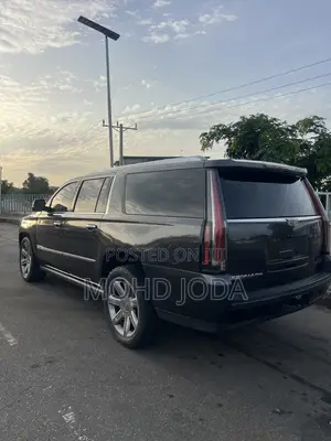 Cadillac Escalade ESV 2016