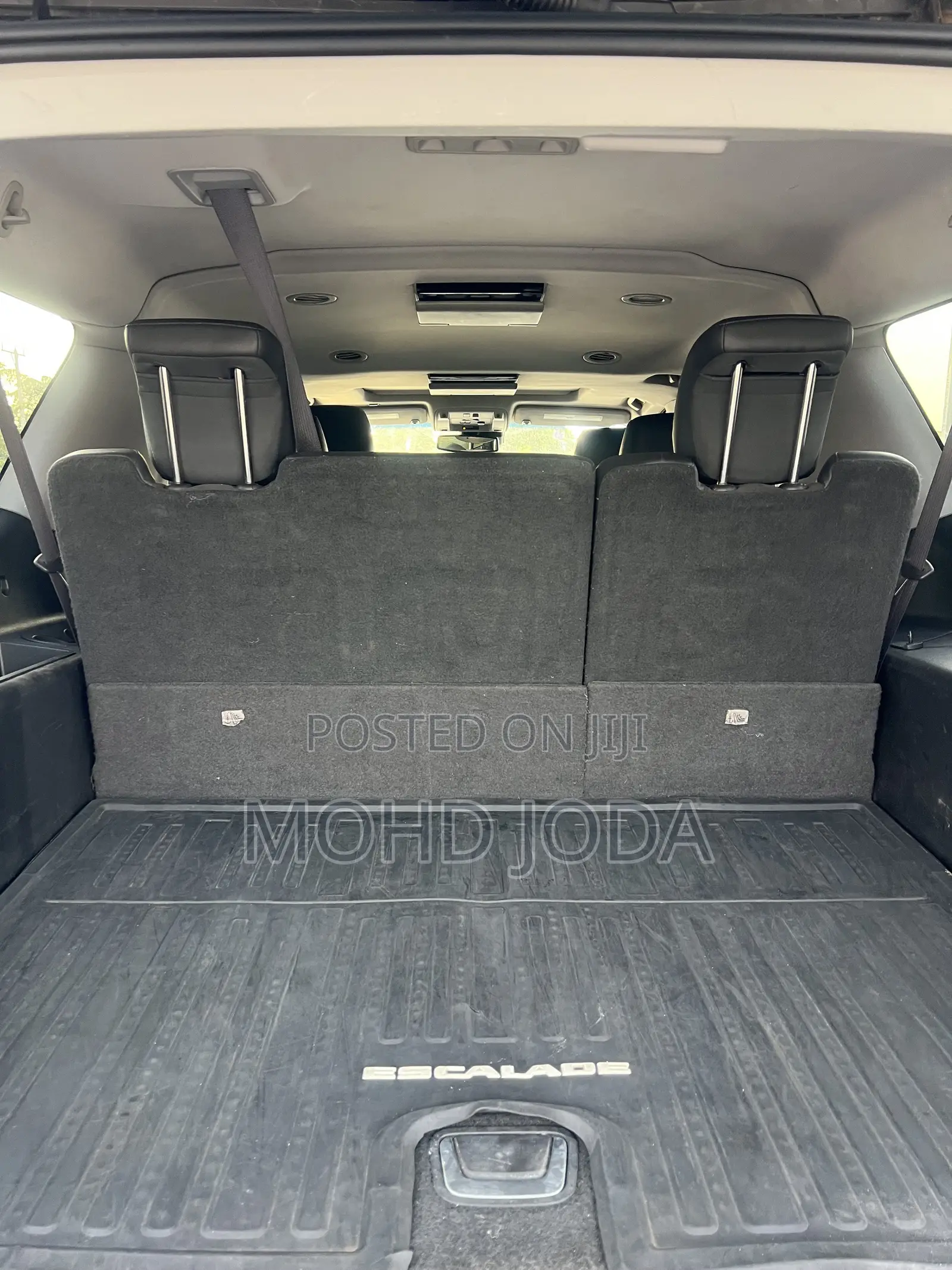 Cadillac Escalade ESV 2016