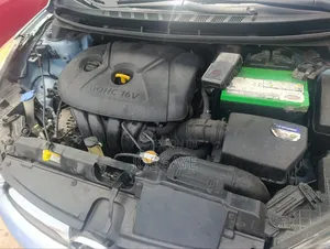 Hyundai Elantra 2012 Blue