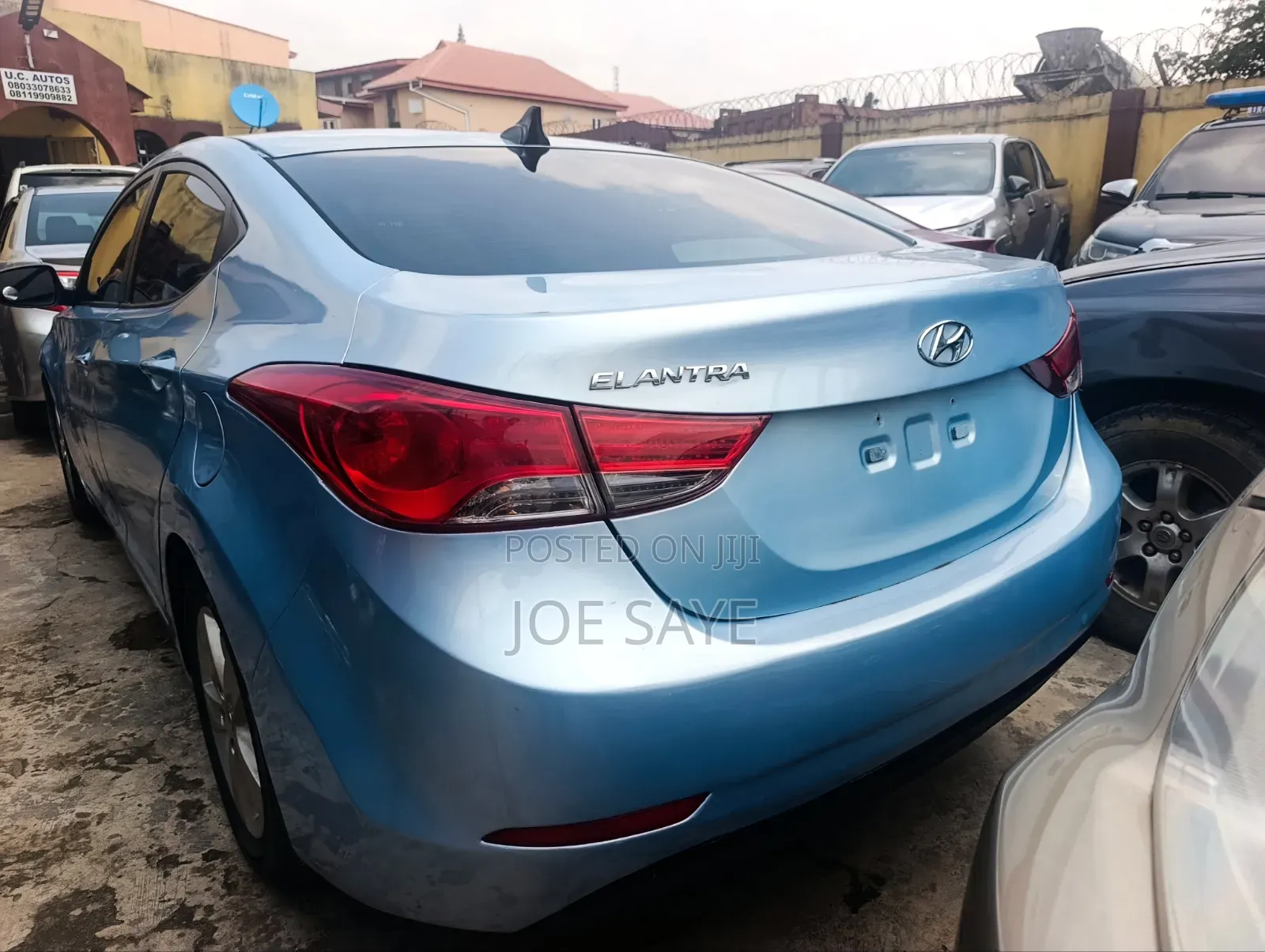 Hyundai Elantra 2012 Blue