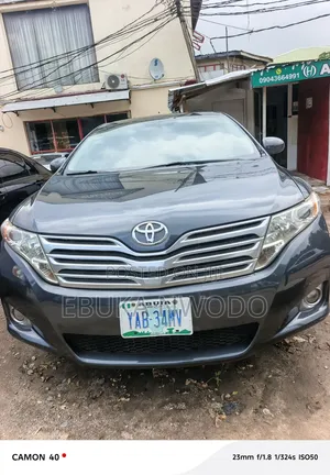 Toyota Venza 2010 Gray