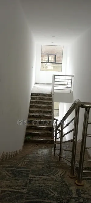 3bdrm Block of Flats in Games Village, Kaura for rent